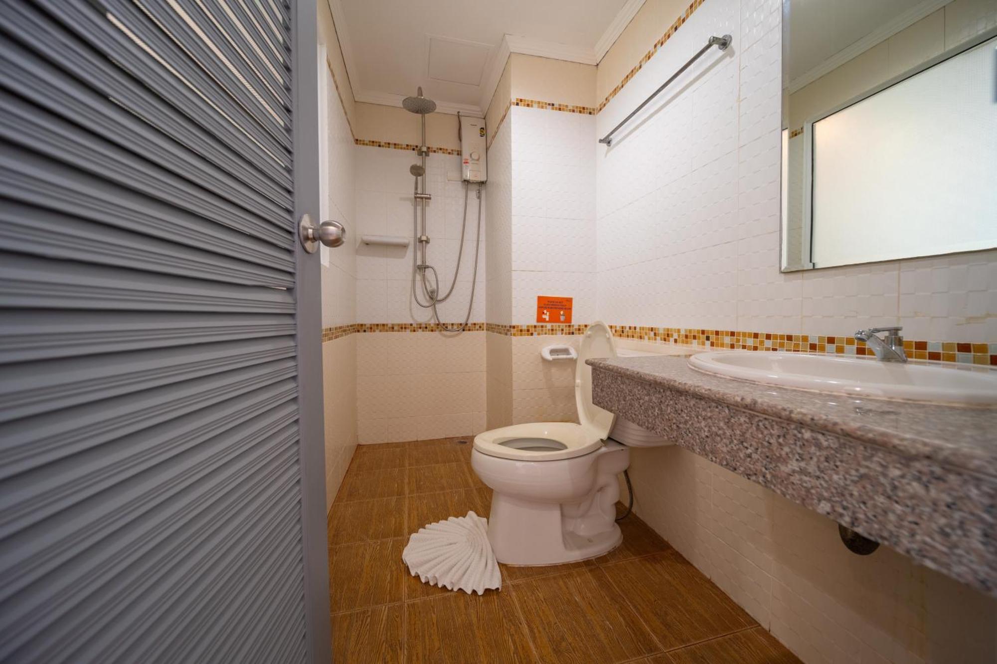 Fundee Boutique Hotel Patong Luaran gambar