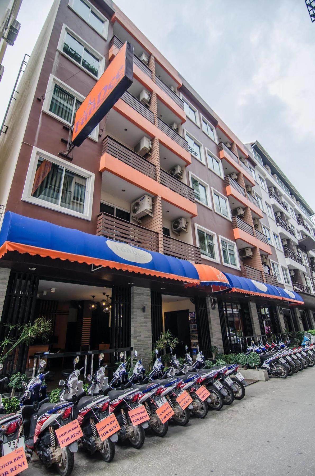Fundee Boutique Hotel Patong Luaran gambar