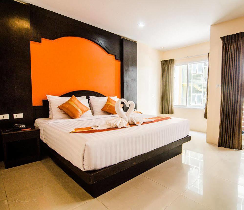 Fundee Boutique Hotel Patong Luaran gambar